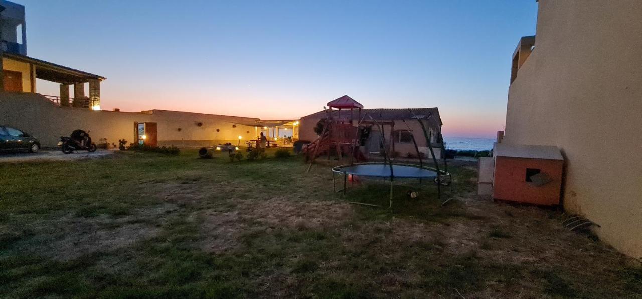 Ekavi Hotel Sfáka Zewnętrze zdjęcie